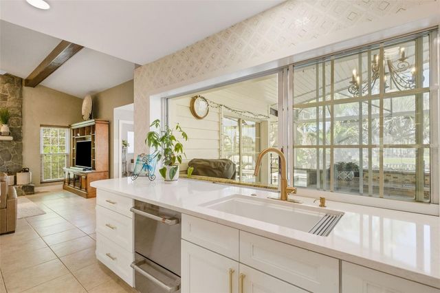 5679 COUNTRY LAKES DRIVE 7, Sarasota, FL 34243