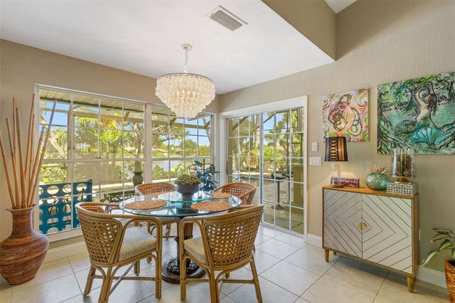 5679 COUNTRY LAKES DRIVE 7, Sarasota, FL 34243
