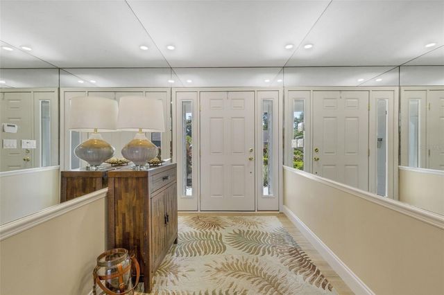 5679 COUNTRY LAKES DRIVE 7, Sarasota, FL 34243