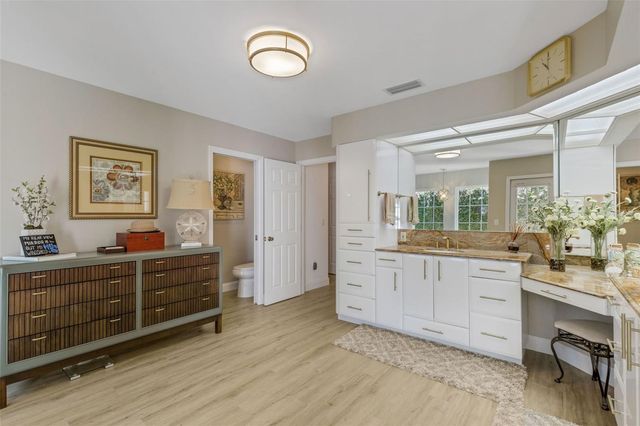 5679 COUNTRY LAKES DRIVE 7, Sarasota, FL 34243