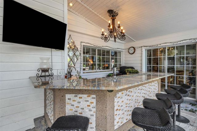 5679 COUNTRY LAKES DRIVE 7, Sarasota, FL 34243