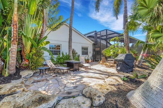 5679 COUNTRY LAKES DRIVE 7, Sarasota, FL 34243
