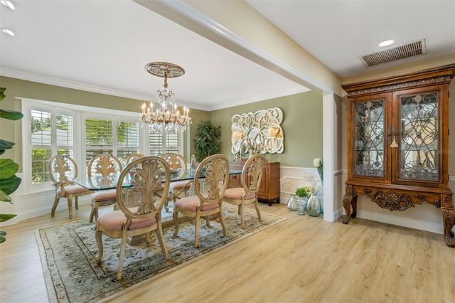 5679 COUNTRY LAKES DRIVE 7, Sarasota, FL 34243