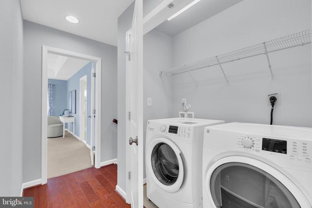 8128 HONEY BEE WAY, Manassas, VA 20111