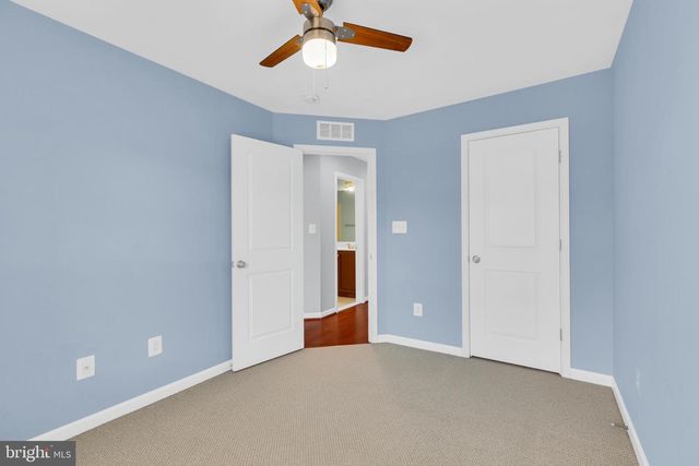 8128 HONEY BEE WAY, Manassas, VA 20111