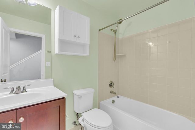 8128 HONEY BEE WAY, Manassas, VA 20111