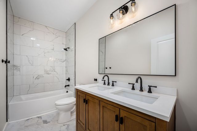 201 Linda Ln, Tullahoma, TN 37388