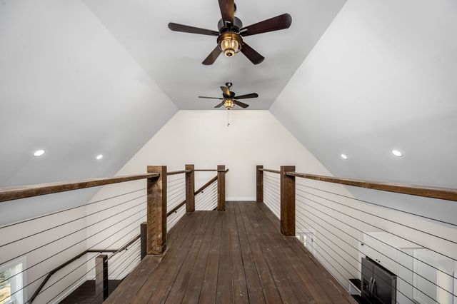 201 Linda Ln, Tullahoma, TN 37388