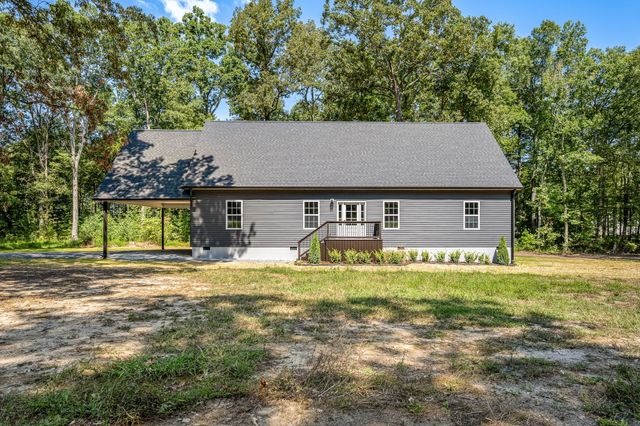 201 Linda Ln, Tullahoma, TN 37388