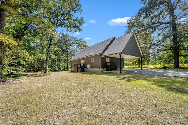 201 Linda Ln, Tullahoma, TN 37388