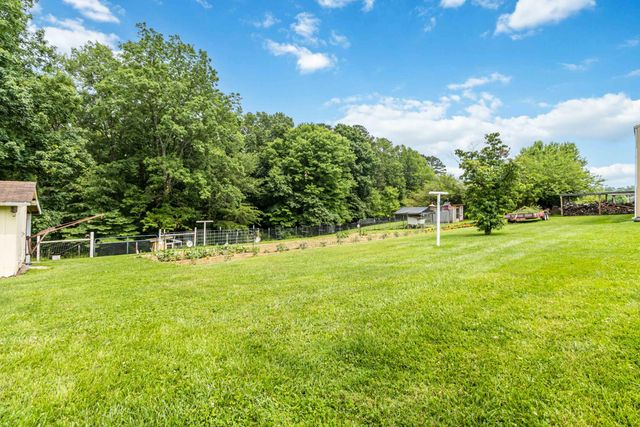 494 Topton Road, London, KY 40744