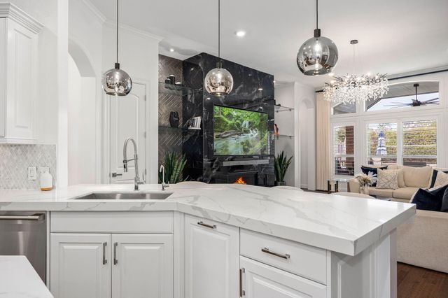 16214 Davy Crockett Court, Cypress, TX 77433