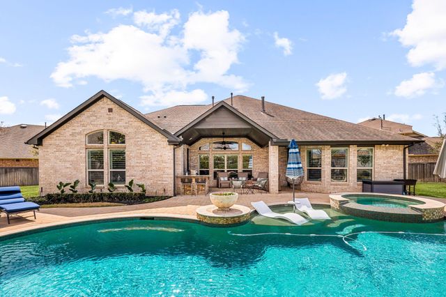 16214 Davy Crockett Court, Cypress, TX 77433