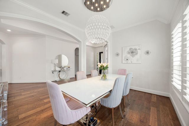 16214 Davy Crockett Court, Cypress, TX 77433