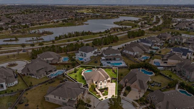 16214 Davy Crockett Court, Cypress, TX 77433