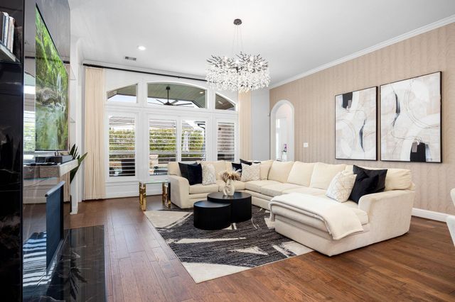 16214 Davy Crockett Court, Cypress, TX 77433