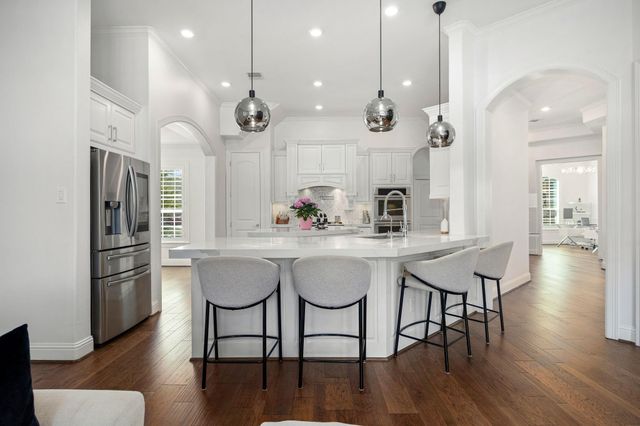 16214 Davy Crockett Court, Cypress, TX 77433