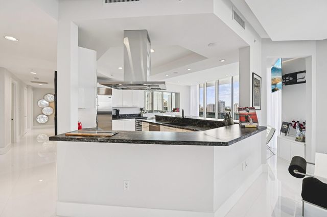 4100 Island Boulevard Boulevard 1204, Aventura, FL 33160