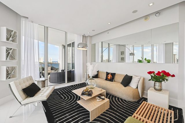 4100 Island Boulevard Boulevard 1204, Aventura, FL 33160