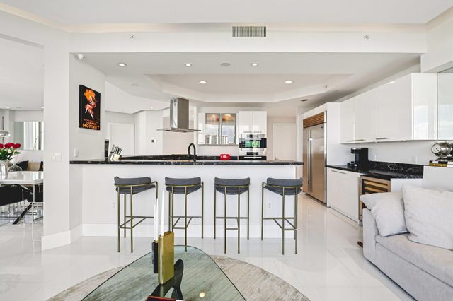 4100 Island Boulevard Boulevard 1204, Aventura, FL 33160