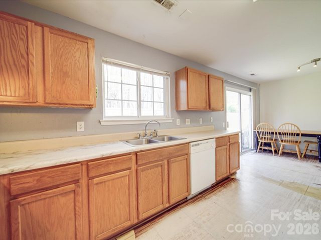 5414 Peachwood Drive, Charlotte, NC 28216