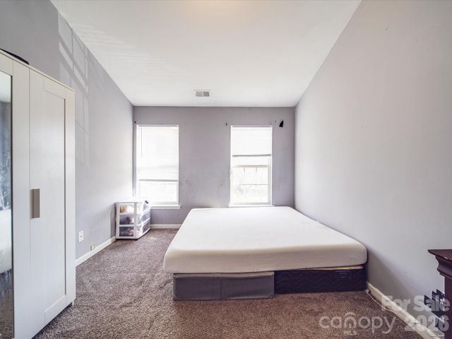 5414 Peachwood Drive, Charlotte, NC 28216
