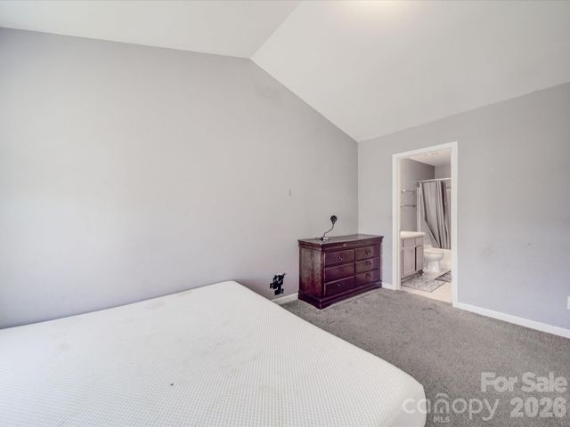 5414 Peachwood Drive, Charlotte, NC 28216