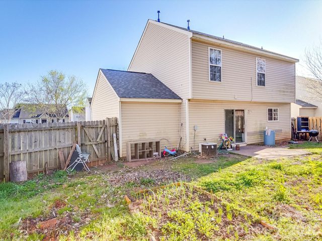 5414 Peachwood Drive, Charlotte, NC 28216