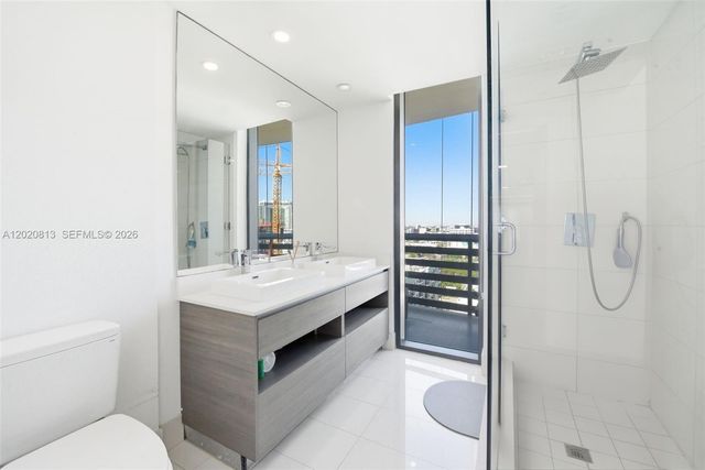 460 NE 28th St 1801, Miami, FL 33137