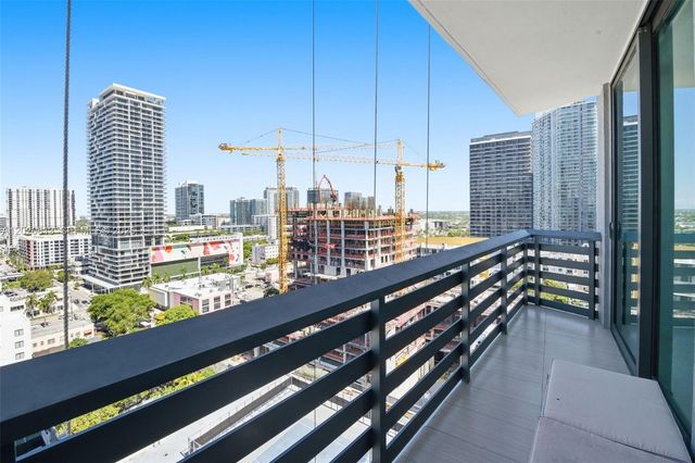 460 NE 28th St 1801, Miami, FL 33137