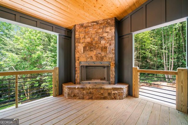 641 Bryant Farm Lane, Ellijay, GA 30540