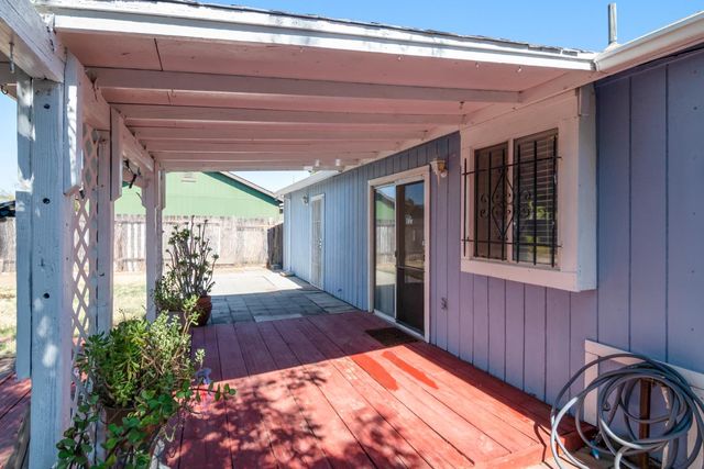 509 Peerman Ct, Modesto, CA 95351