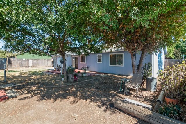 509 Peerman Ct, Modesto, CA 95351