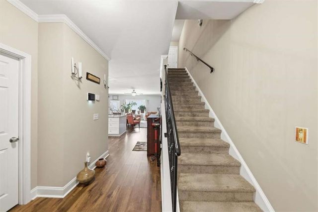 301 NW Jackson Place NW, Lilburn, GA 30047