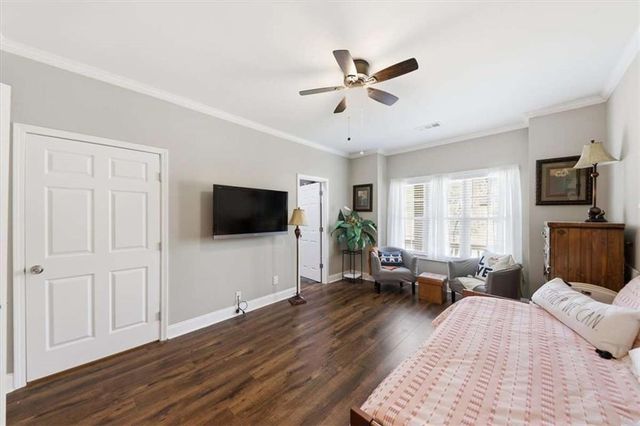 301 NW Jackson Place NW, Lilburn, GA 30047