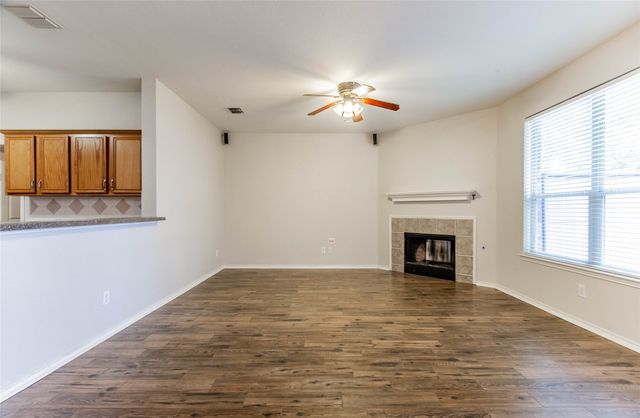 11812 Wispwillow Drive, Fort Worth, TX 76244