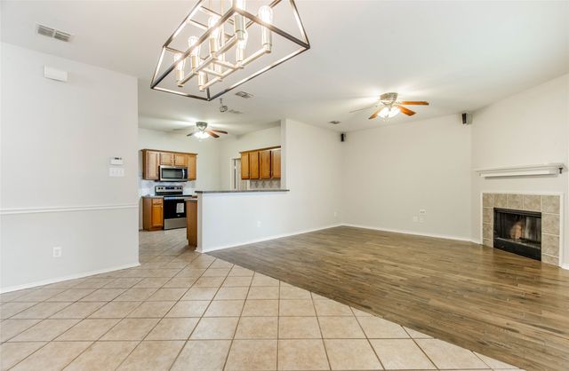 11812 Wispwillow Drive, Fort Worth, TX 76244