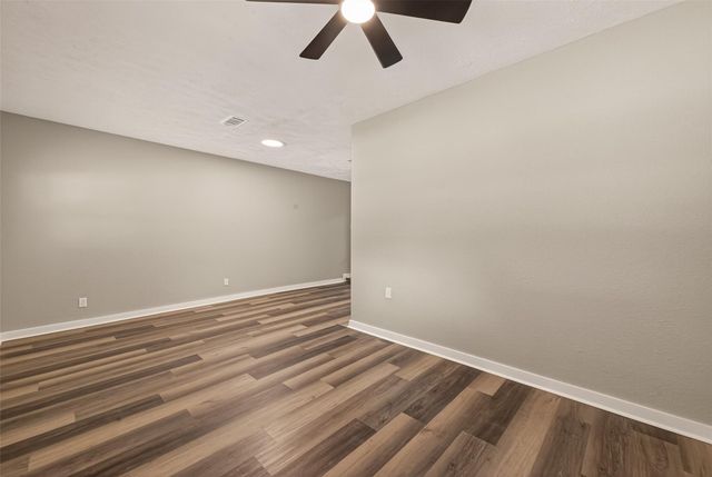 3703 Tiffany Drive, Houston, TX 77045