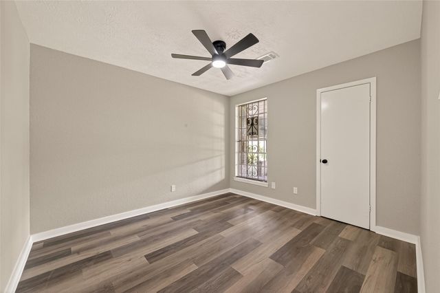 3703 Tiffany Drive, Houston, TX 77045