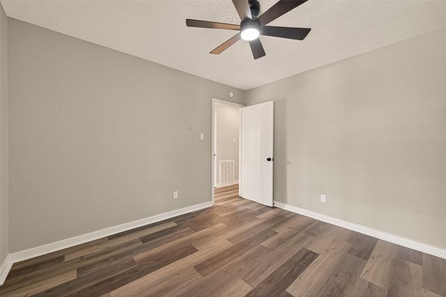 3703 Tiffany Drive, Houston, TX 77045