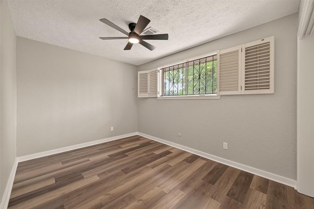 3703 Tiffany Drive, Houston, TX 77045