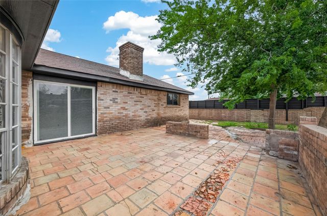 3703 Tiffany Drive, Houston, TX 77045