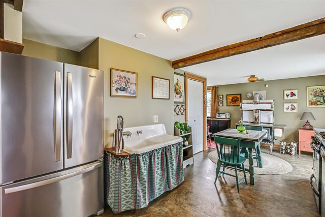 2066 Hinman Settler Road, Brownington, VT 05860