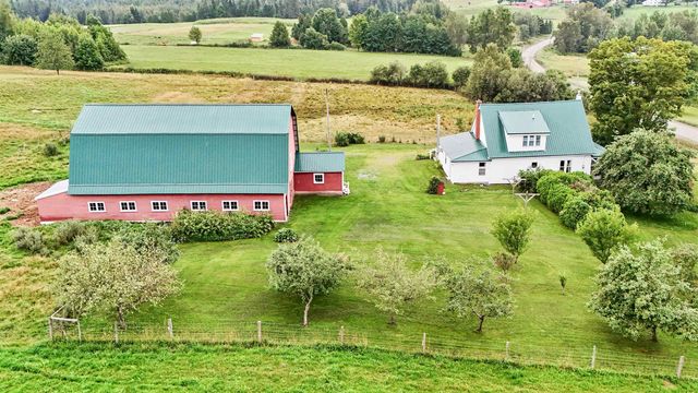 2066 Hinman Settler Road, Brownington, VT 05860