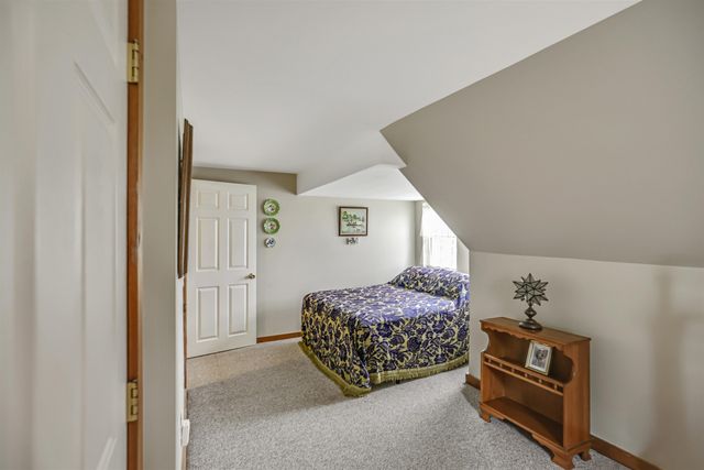 2066 Hinman Settler Road, Brownington, VT 05860