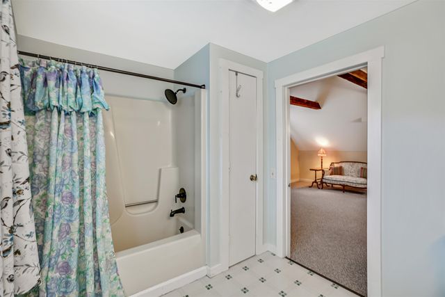 2066 Hinman Settler Road, Brownington, VT 05860