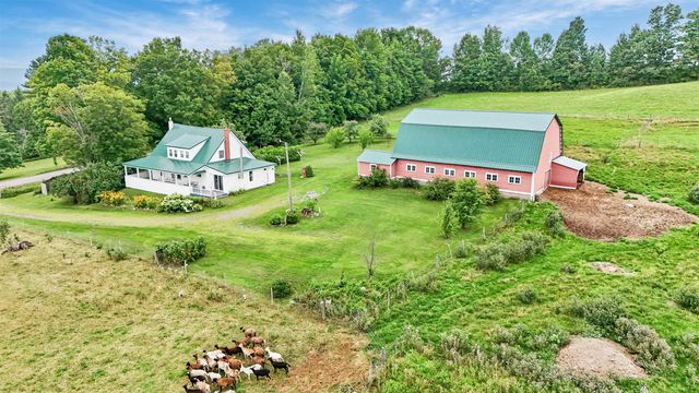2066 Hinman Settler Road, Brownington, VT 05860
