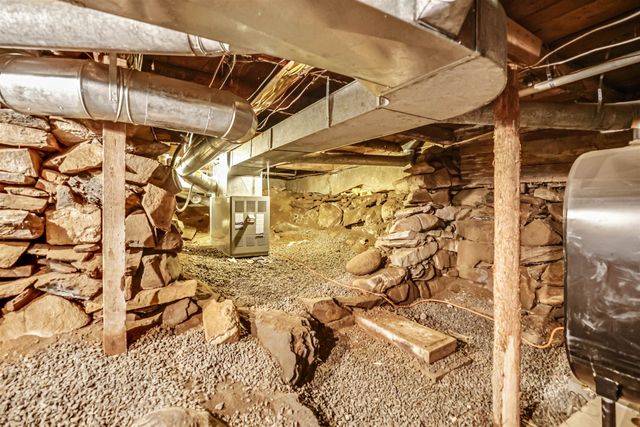 2066 Hinman Settler Road, Brownington, VT 05860