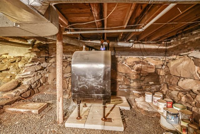 2066 Hinman Settler Road, Brownington, VT 05860