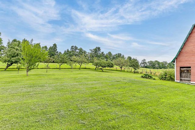 2066 Hinman Settler Road, Brownington, VT 05860